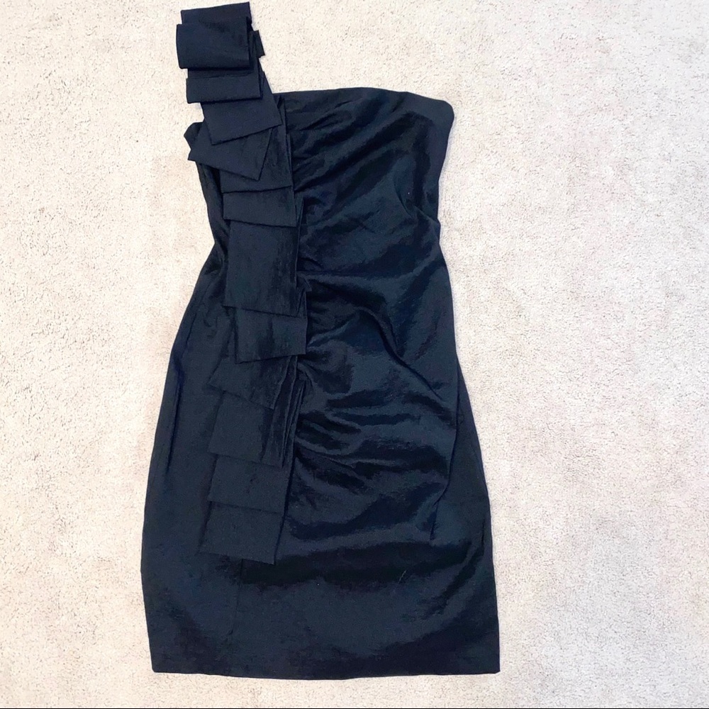 Jessica McClintock vintage 1 shoulder ruffle strap black sheath dress size 4